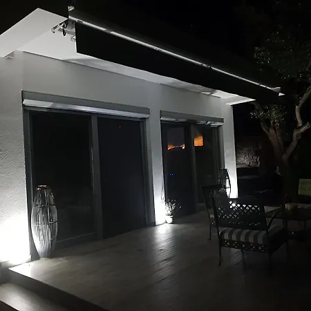 Beautiful House/villa Arboretum Holiday home Maslenica